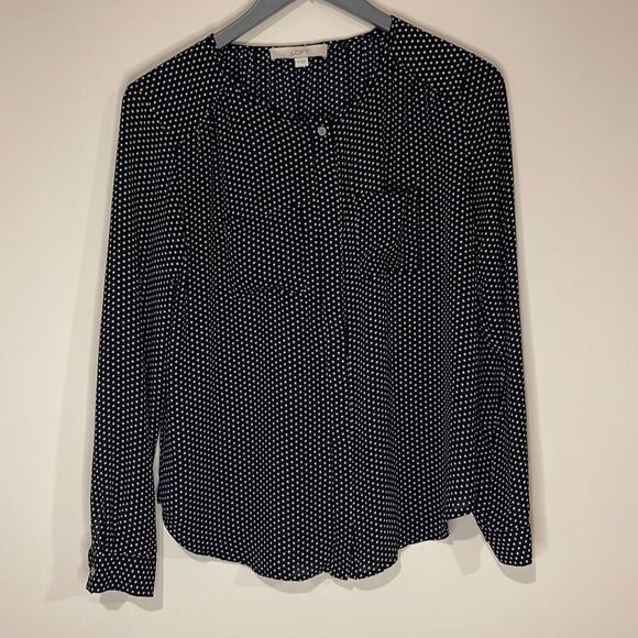 LOFT Button Down Blouse. Size XS‎ Black/White Dots - Picture 1 of 7